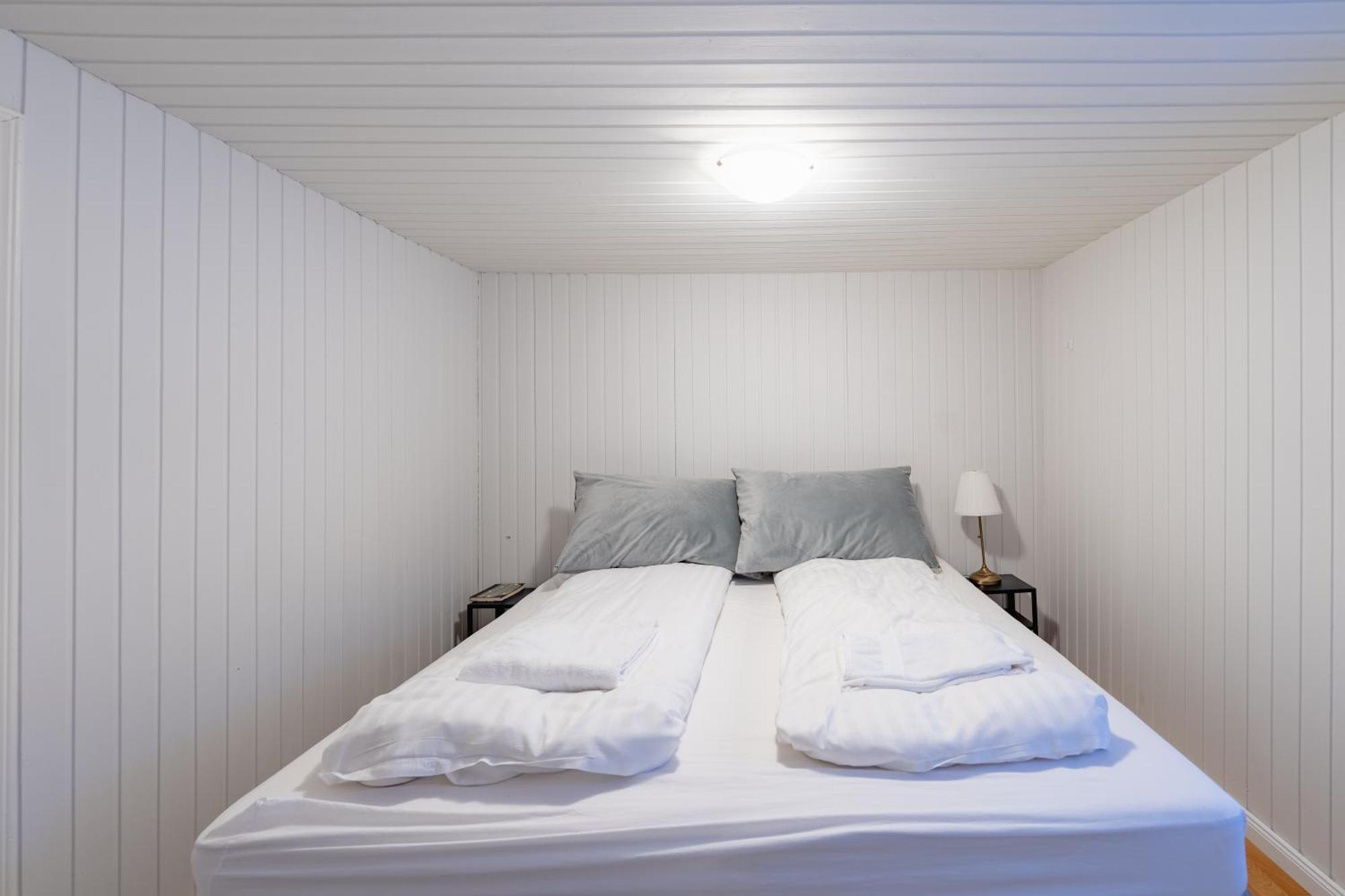 Day Dream Central Akureyri Three Bedroom Apt Екстер'єр фото